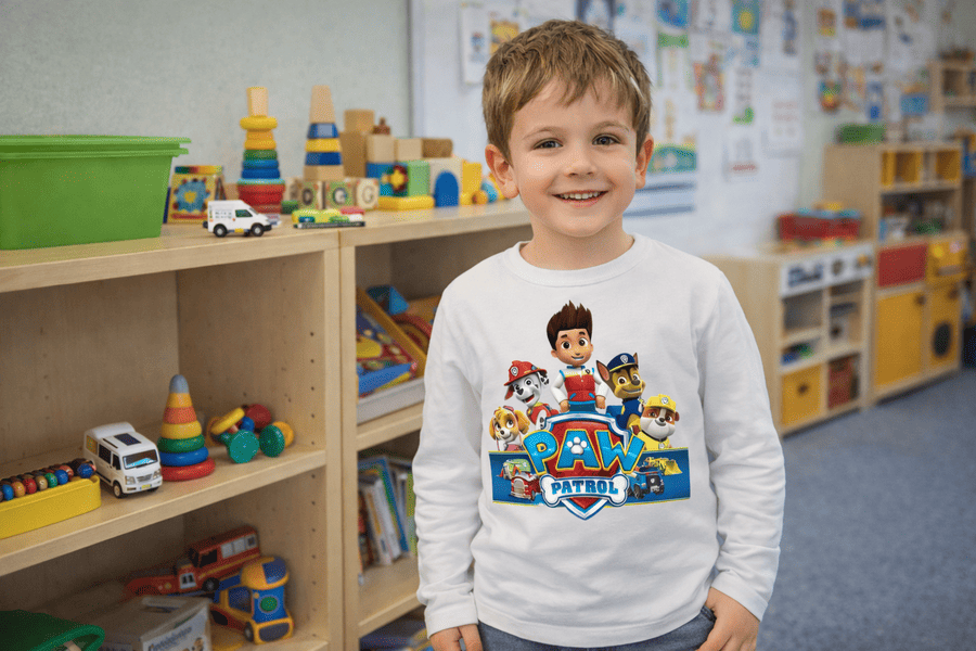 škôlkar v tričku Paw Patrol mk